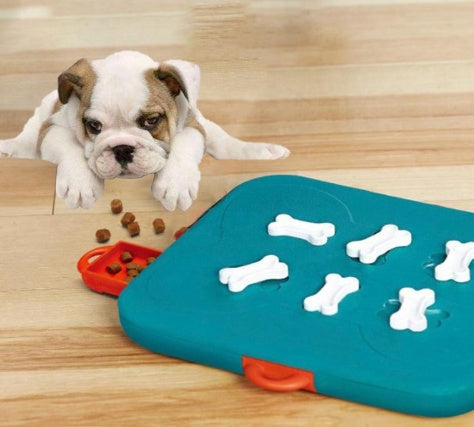 Pet toys casino treasure hunt puzzle food spill toy null